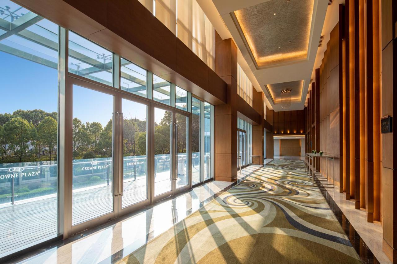 Crowne Plaza Shanghai Xiayang Lake By Ihg Qingpu Εξωτερικό φωτογραφία
